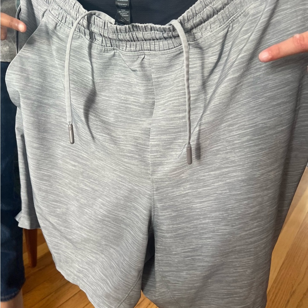 Lululemon Men’s Workout Shorts XL